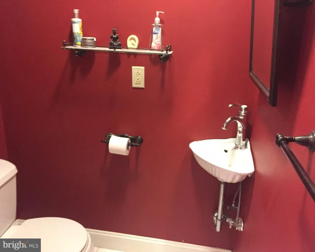 317-19 S 20th Street Unit 1F, Philadelphia, PA 19103