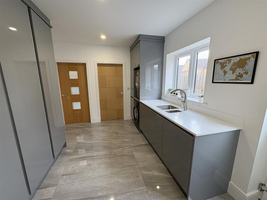 Additional image 11 of 5 bed detached house for saleNew Park Lane, Crook DL15