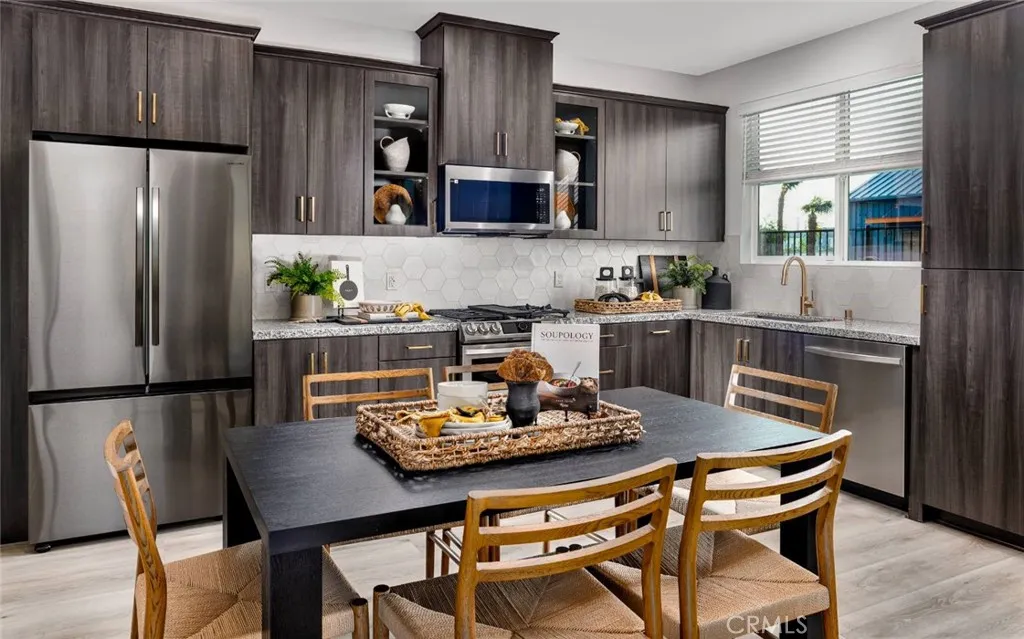 4193 S S. Limecrest Paseo Unit 44, Ontario, CA 91761 photo 4