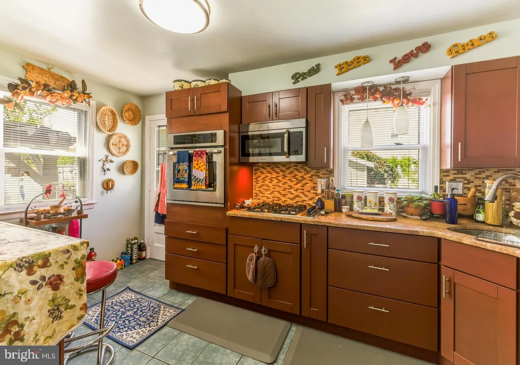 Additional image 9 of 7151 Willgoos Avenue, Pennsauken, NJ 08110
