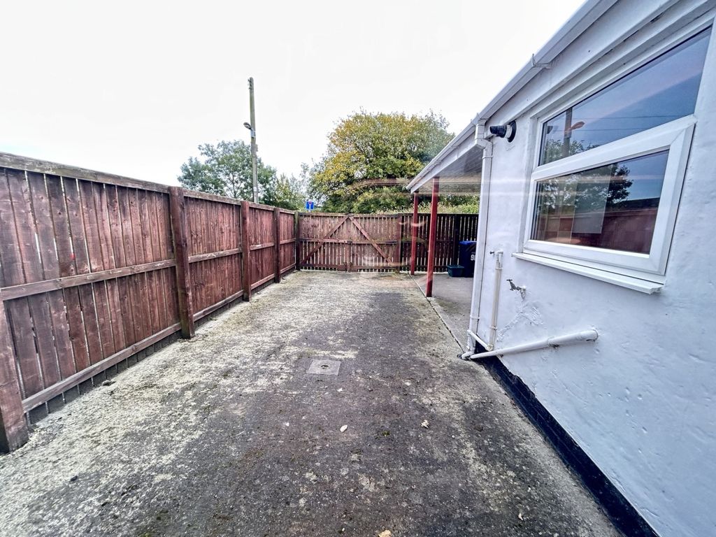 Additional image 8 of 2 bed flat for saleHigh Street South, Langley Moor, Durham DH7