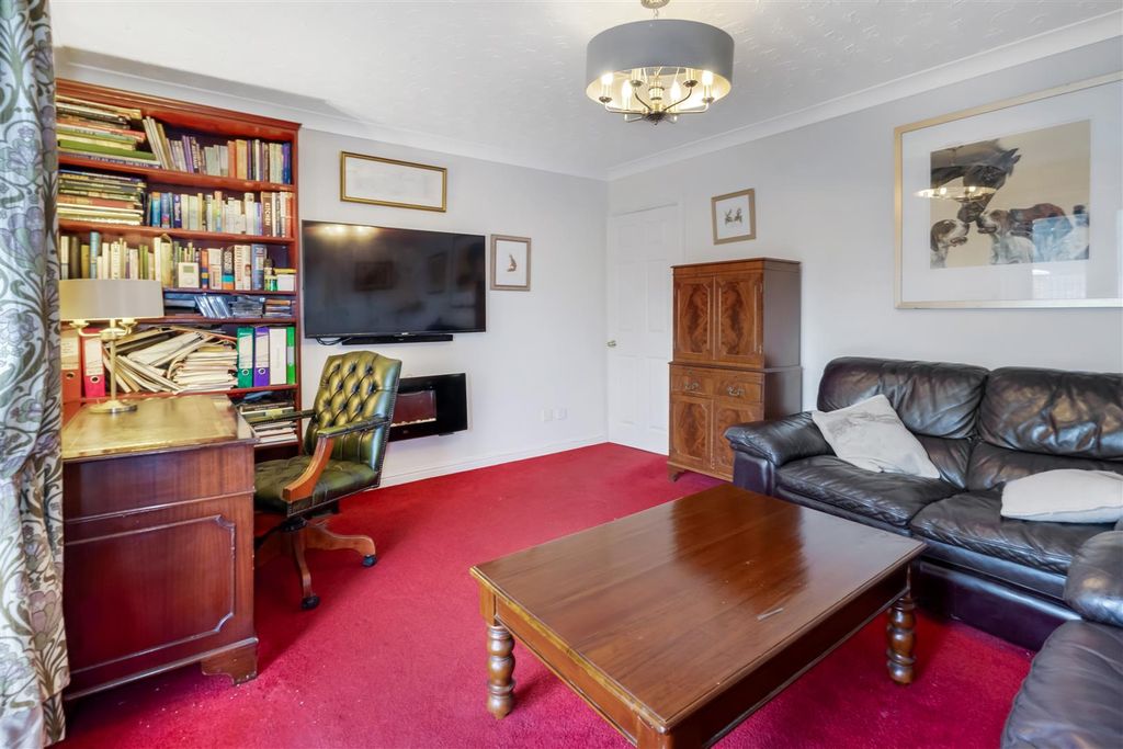 Additional image 2 of 3 bed flat for saleRosebay Court, Darlington DL3