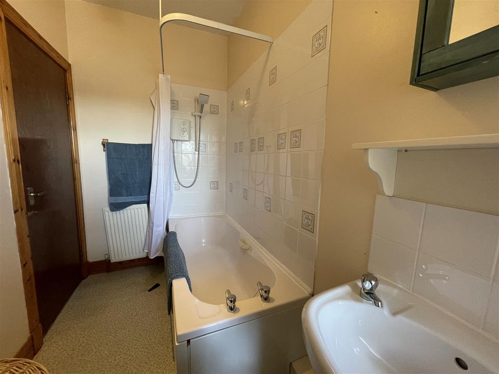 Additional image 21 of 1 bed flat for sale5 Southbridge House, South Bridge, Cupar KY15
