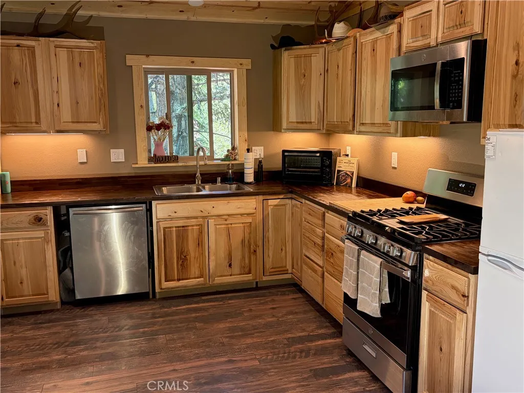 Additional image 64 of 5975 Pine Avenue, Angelus Oaks, CA 92305