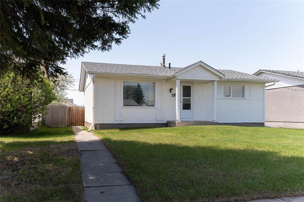 18 Gainsborough Cove