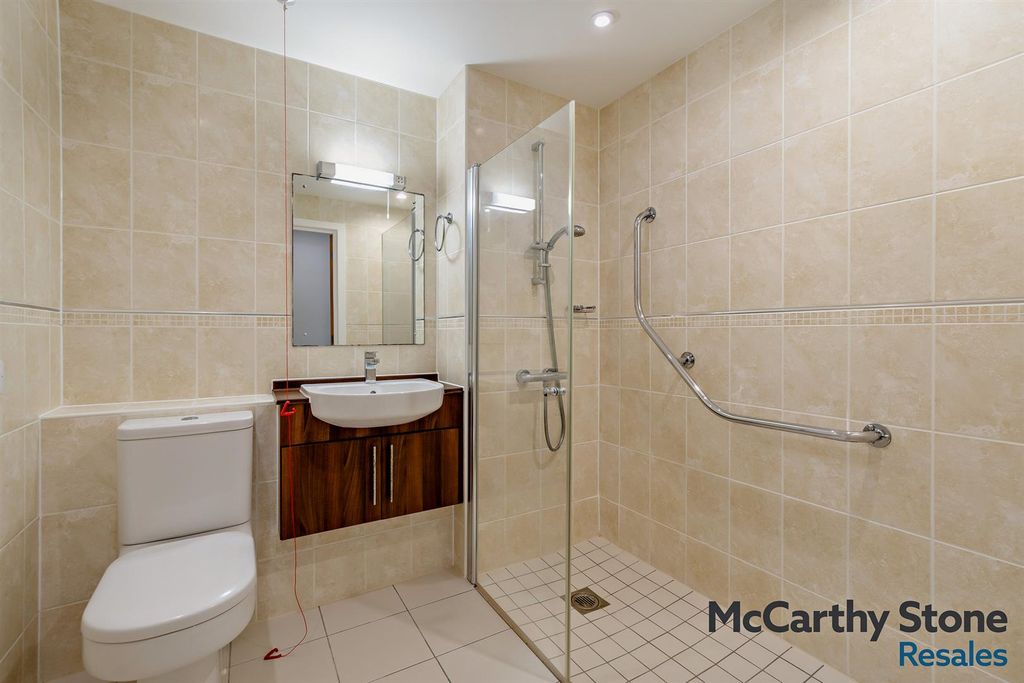 Additional image 10 of 1 bed flat for saleHolmes Place, Crowborough TN6