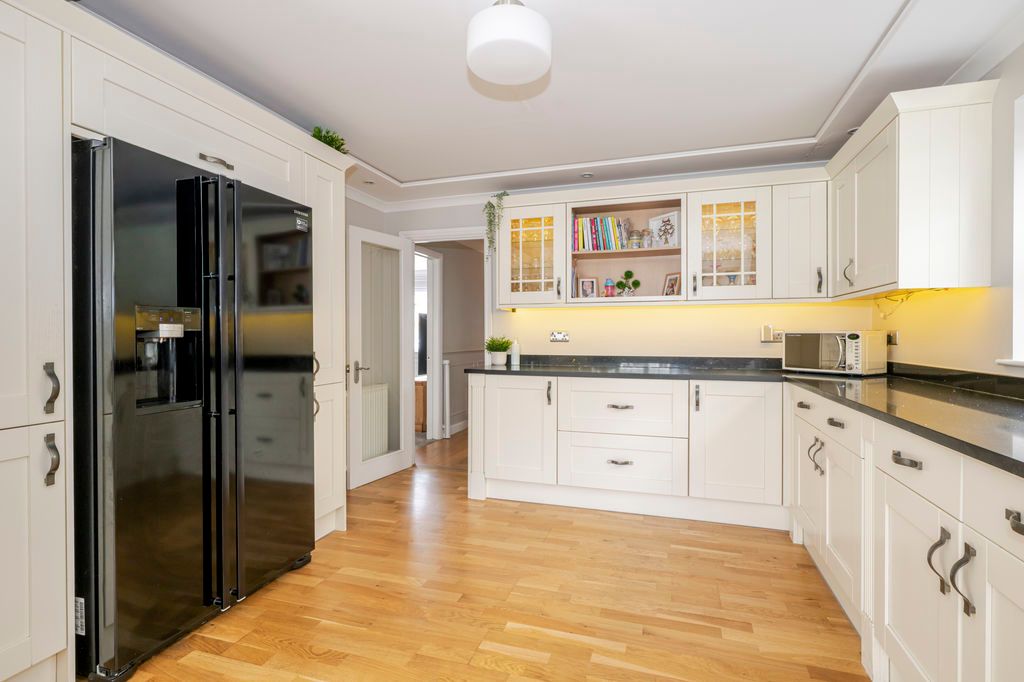 Additional image 4 of 5 bed detached house for saleGreen Lane, Crowborough TN6