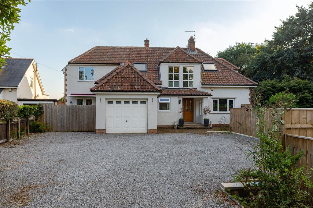 Additional image 37 of 4 bed detached house for saleConiscliffe Road, Darlington DL3