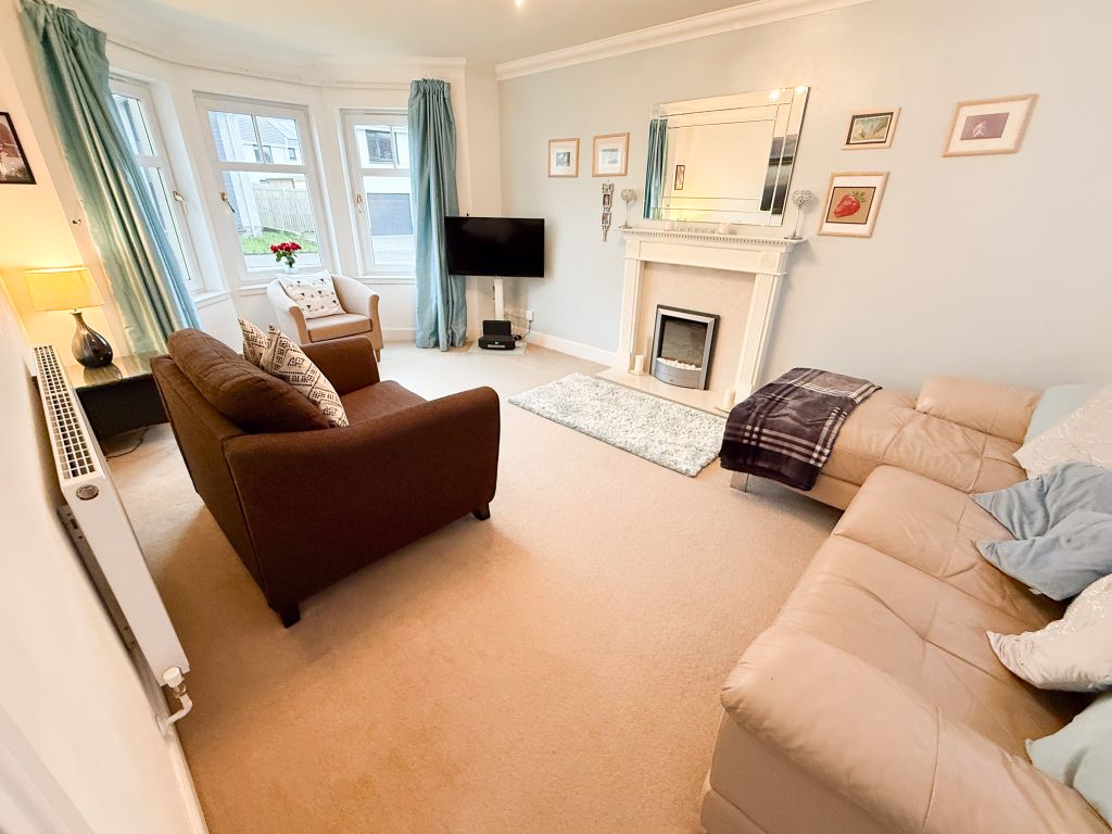 Additional image 3 of 4 bed detached house for saleHebridean Gardens, Crieff PH7