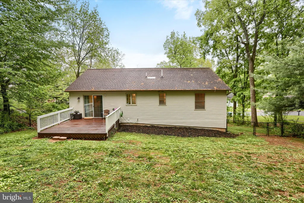 Additional image 30 of 404 Little John Drive, Dillsburg, PA 17019