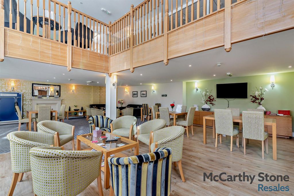 Additional image 12 of 1 bed flat for saleHolmes Place, Crowborough TN6