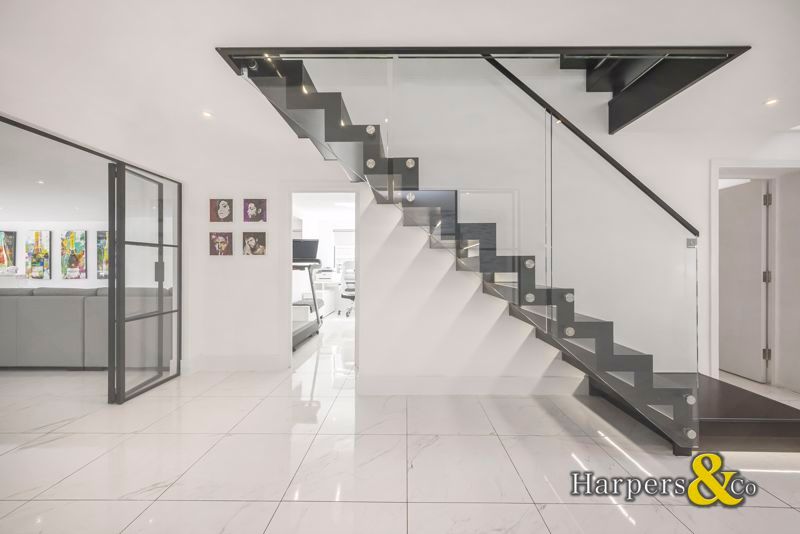 Additional image 21 of 5 bed detached house for saleOakfield Lane, Dartford DA2