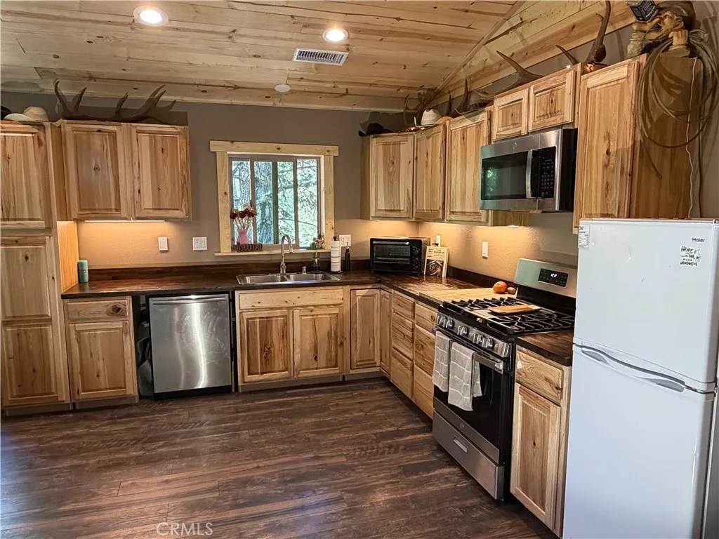 Additional image 65 of 5975 Pine Avenue, Angelus Oaks, CA 92305