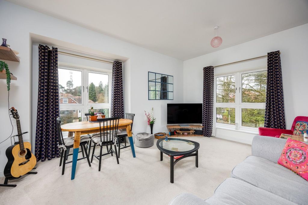 Additional image 3 of 2 bed flat for saleBailey Place, Crowborough TN6