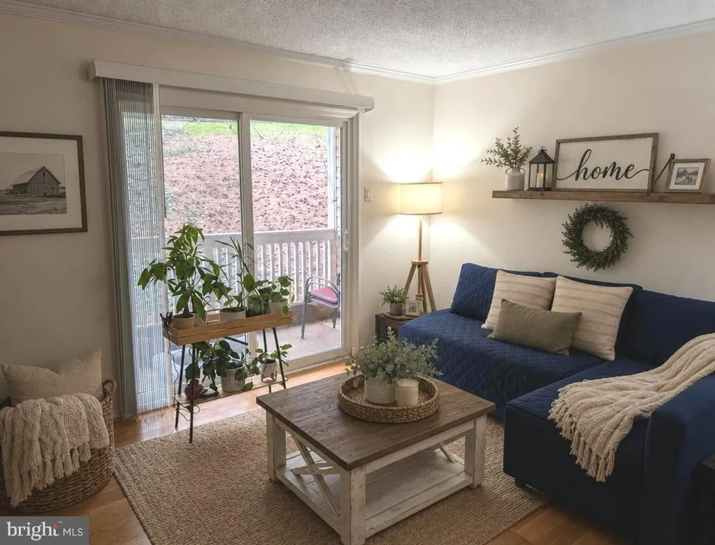 1523 Lincoln Way Unit 103, McLean, VA 22102 photo 3