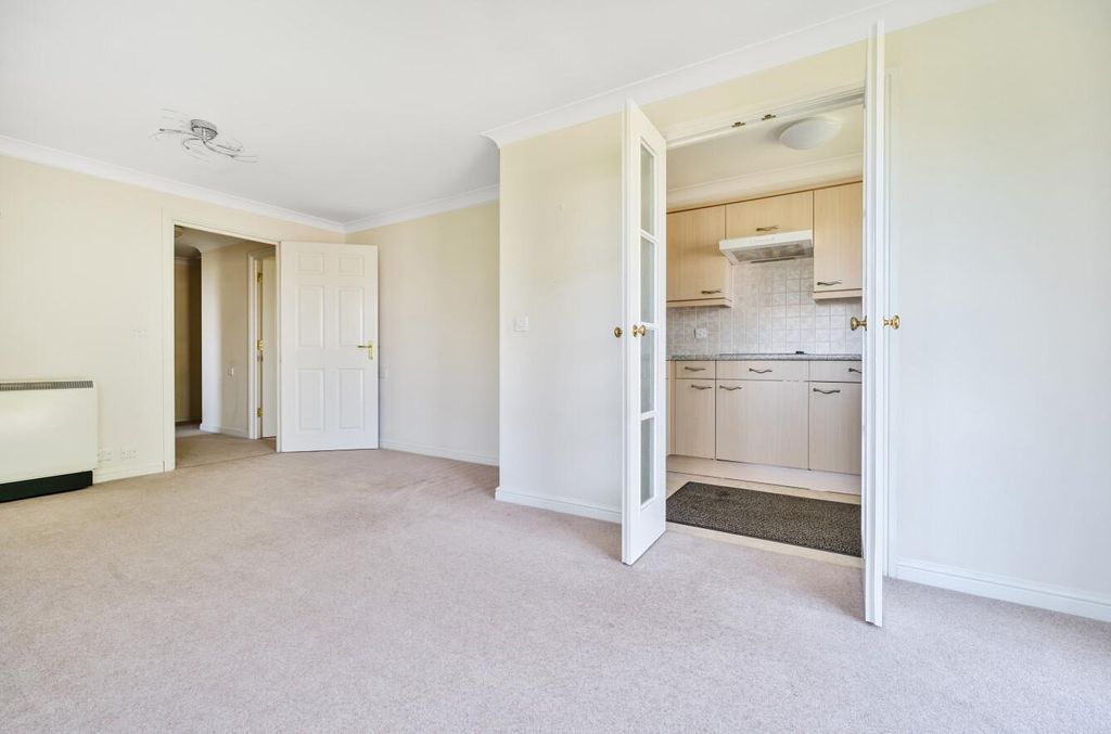Additional image 5 of 1 bed flat for saleClarks Court, High Street, Cullompton EX15