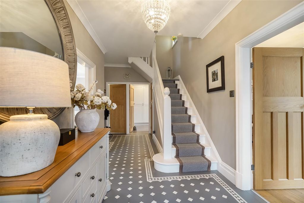Additional image 8 of 5 bed detached house for salePierremont Gardens, Darlington DL3