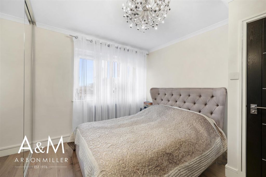 Additional image 15 of 3 bed property for saleMarsh Green Road, Dagenham RM10