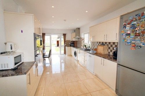 Additional image 3 of 4 bed bungalow for saleManor Road, Dagenham RM10