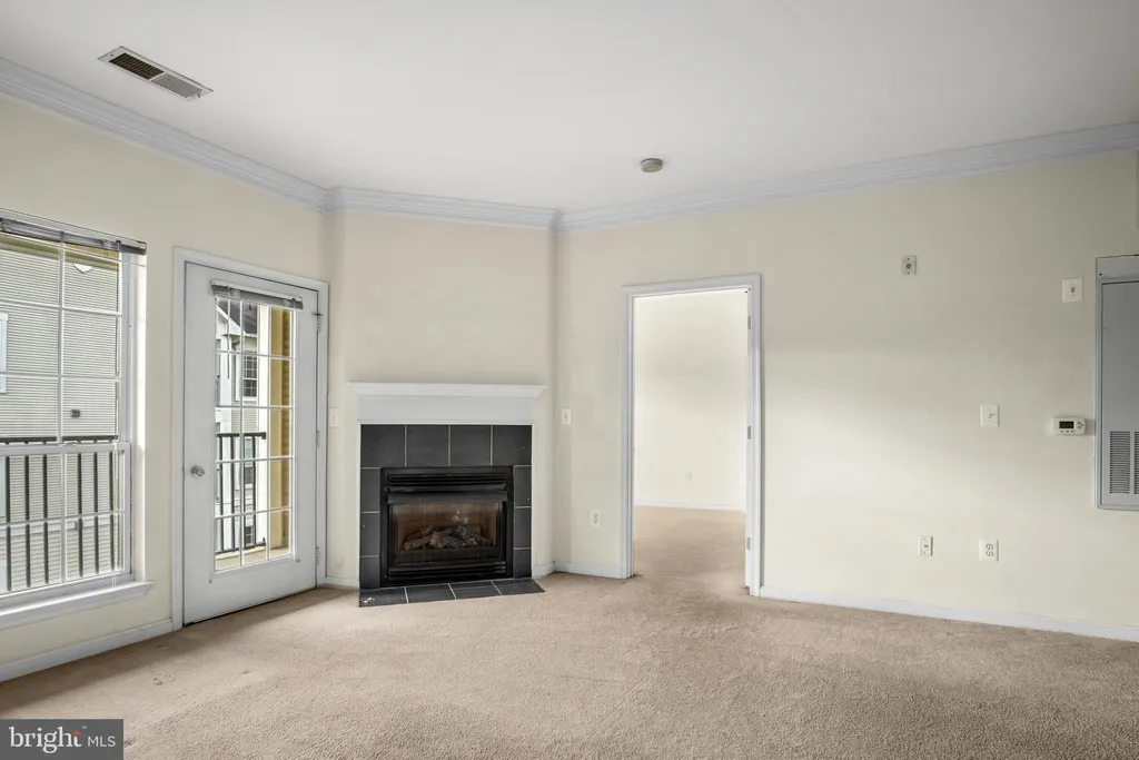 Additional image 4 of 4850 Eisenhower Avenue Unit 407, Alexandria, VA 22304