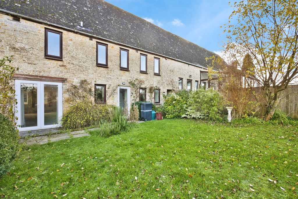 Additional image 8 of 4 bed terraced house for saleBarn Street, Crewkerne TA18
