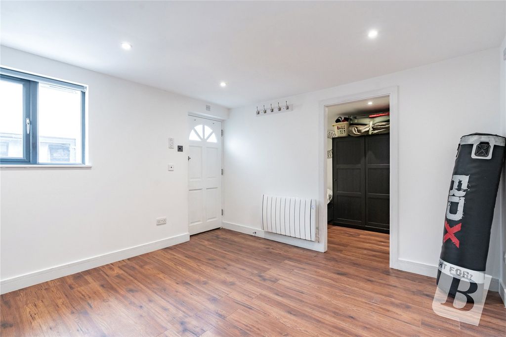 Additional image 25 of 4 bed end terrace house for saleReede Road, Dagenham RM10