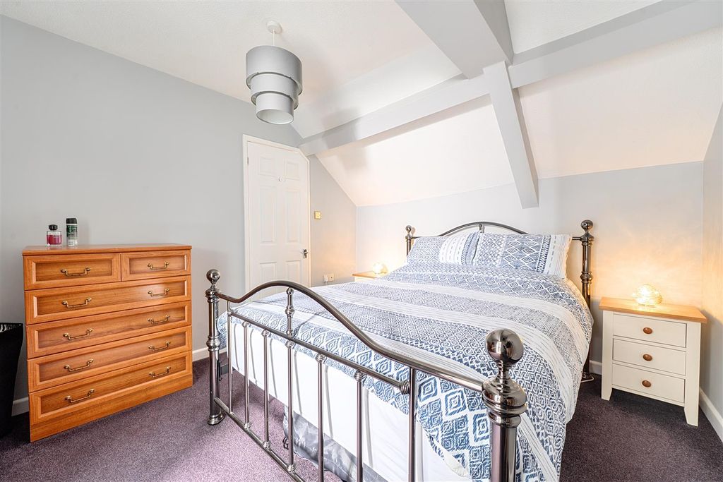 Additional image 14 of 3 bed flat for saleSilver Street, Ilminster TA19