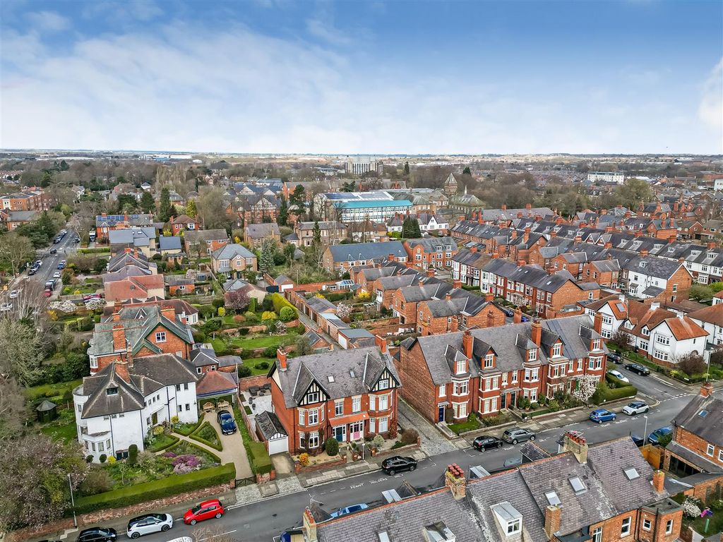Additional image 28 of 6 bed town house for saleUplands Road, Darlington DL3