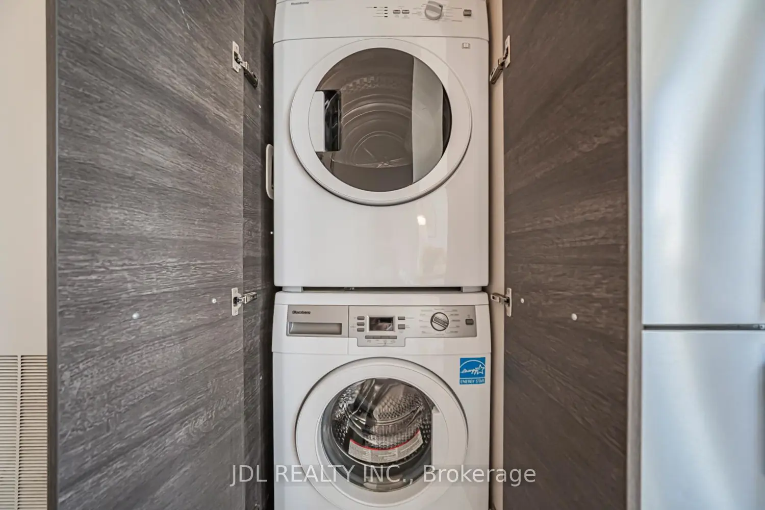 Additional image 14 of 28 Wellesley Street 3601