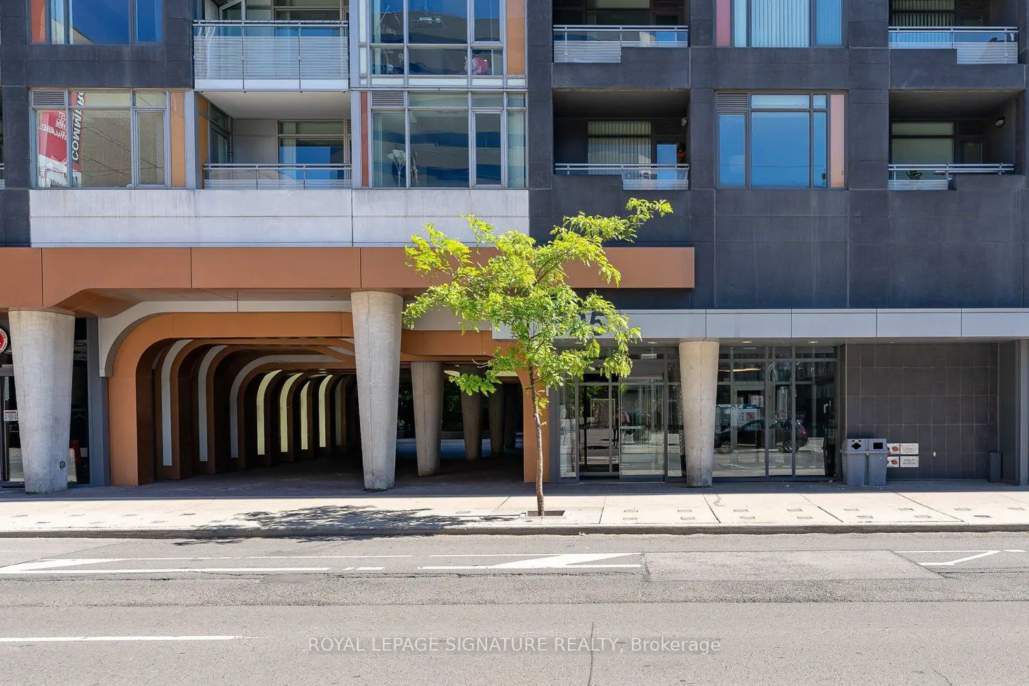 Additional image 14 of 525 Adelaide Street 710