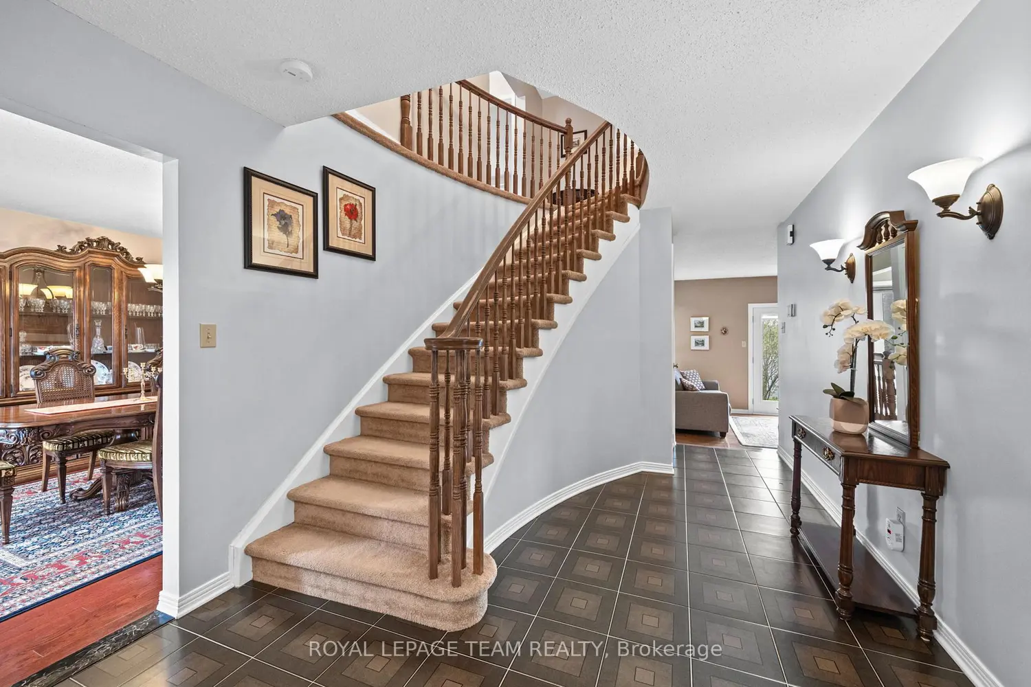 28 Parmalea Crescent photo 4