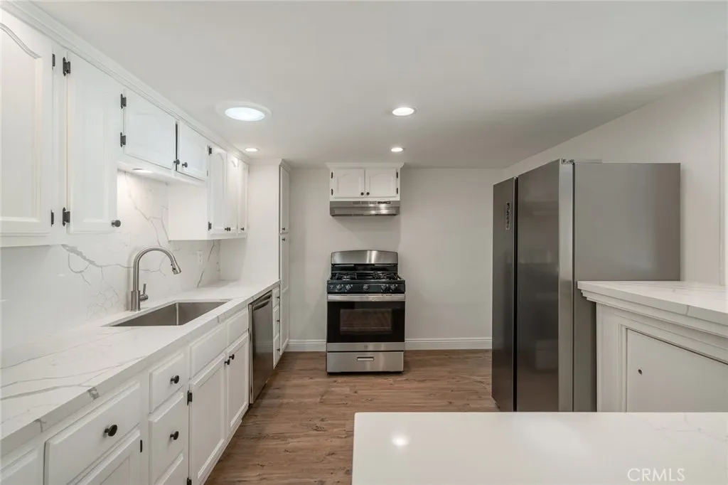 Additional image 26 of 1228 S Dunsmuir Ave, Los Angeles, CA 90019