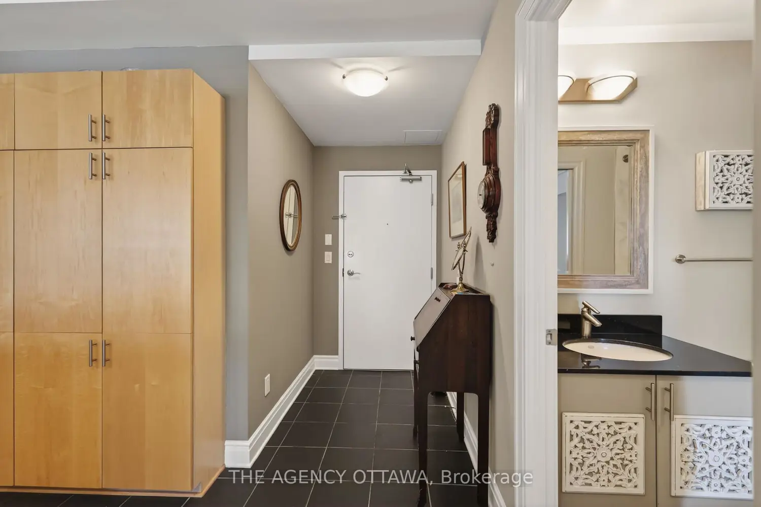 85 Bronson Avenue 905