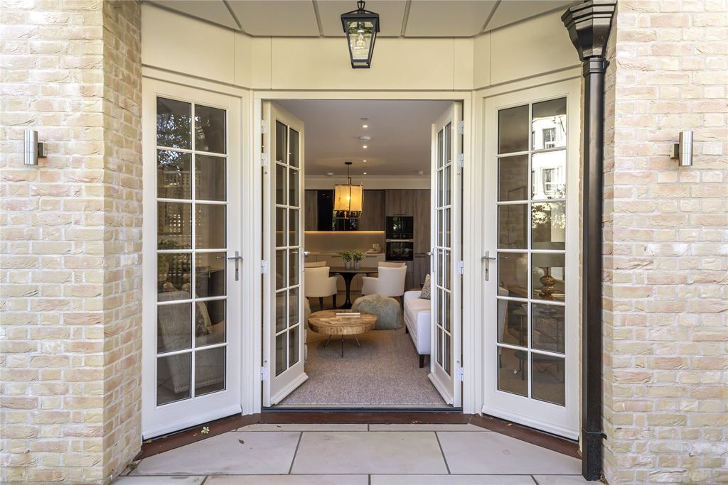 Additional image 12 of 2 bed flat for saleThe Percy, Magna Carta Park, Coopers Hill Lane, Englefield Green Egham, Surrey TW20