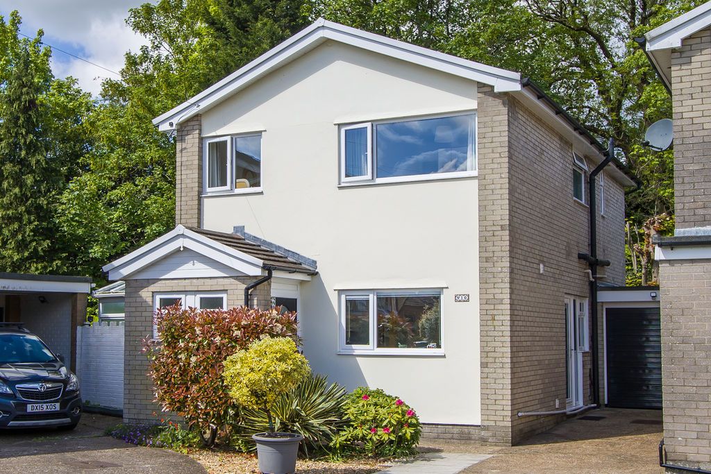 3 bed detached house for saleMillbrook Close, Dinas Powys CF64