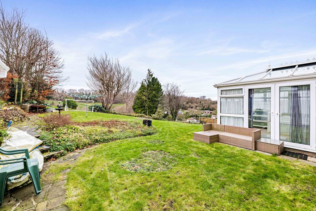 5 bed detached house for saleWingrove Hill, River, Dover CT17