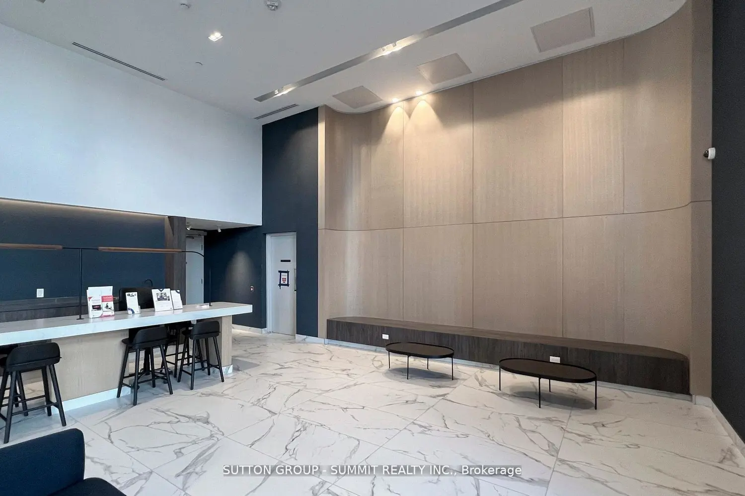 Additional image 4 of 1195 The Queensway Street 801
