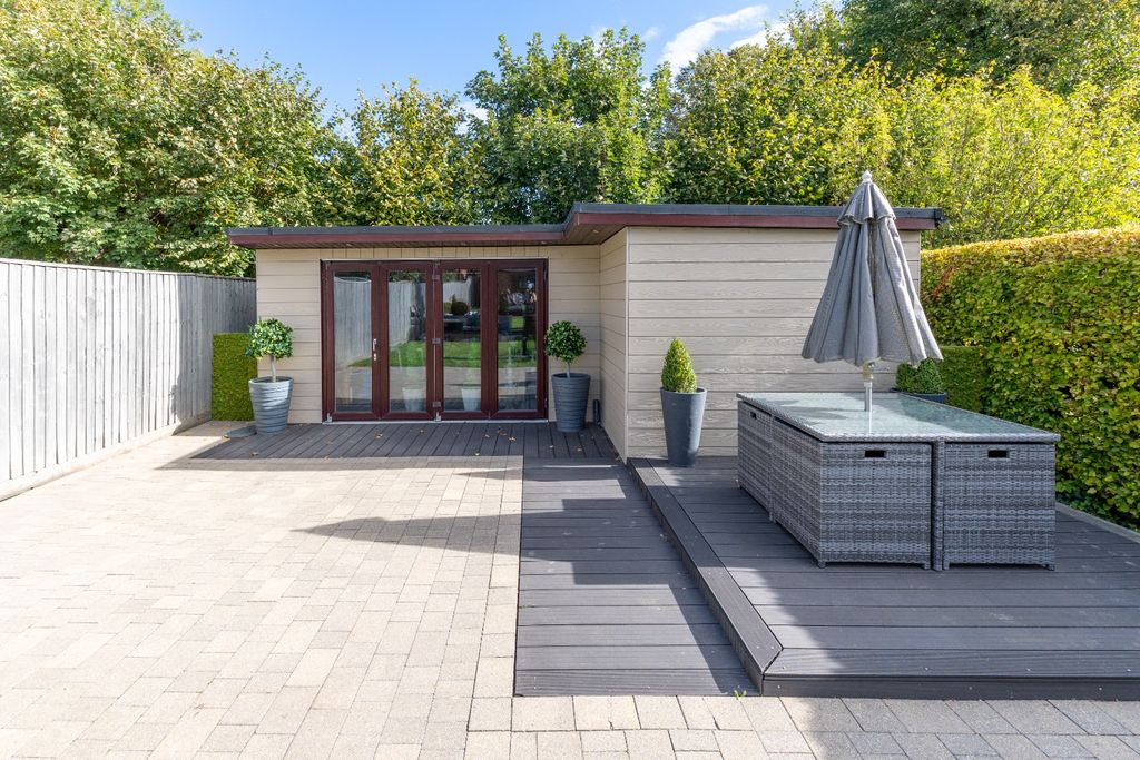 Additional image 25 of 3 bed semi-detached house for saleBullpond Lane, Dunstable LU6