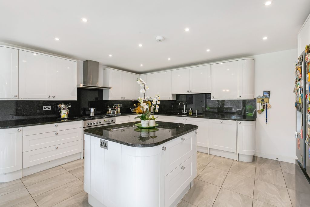 Additional image 7 of 5 bed detached house for saleAnners Close, Egham, Surrey TW20