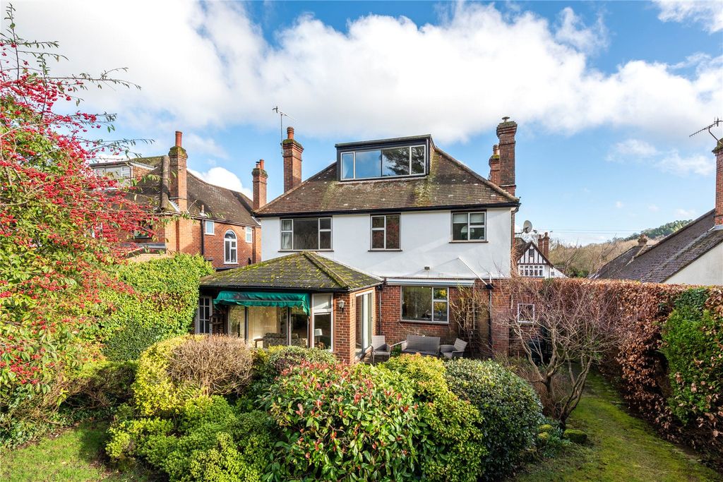 Additional image 19 of 4 bed detached house for saleMilton Avenue, Westcott, Dorking, Surrey RH4