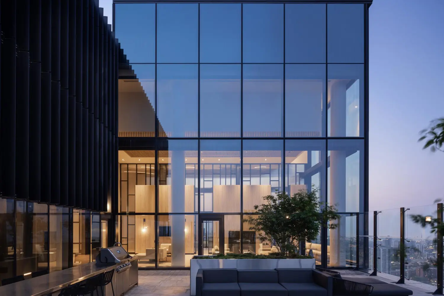 55 Charles Street 4305