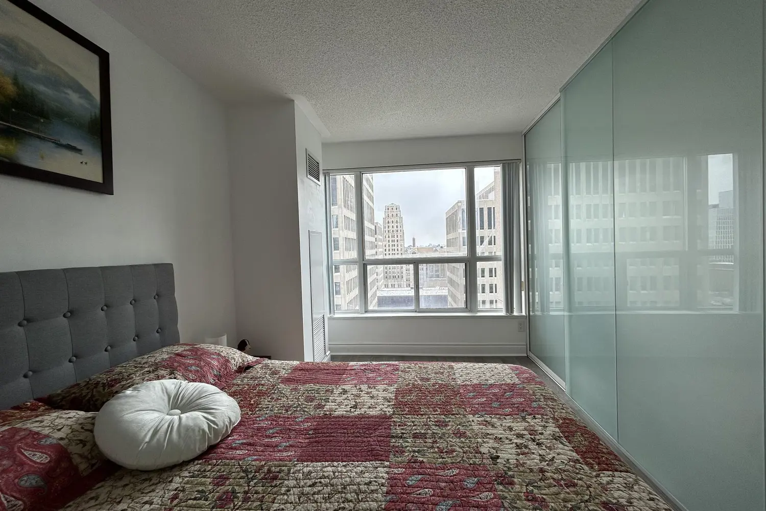 Additional image 2 of 909 Bay Street 1204