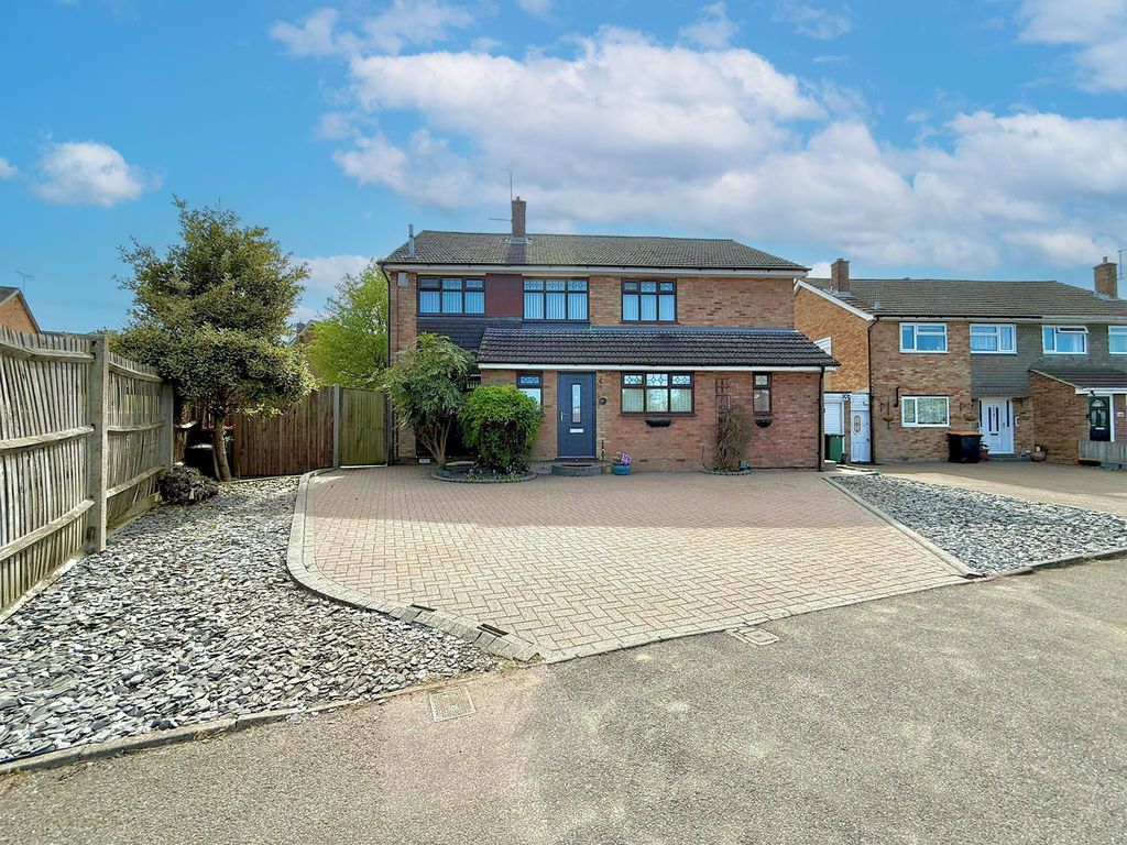 Additional image 32 of 6 bed detached house for saleLowther Road, Dunstable LU6