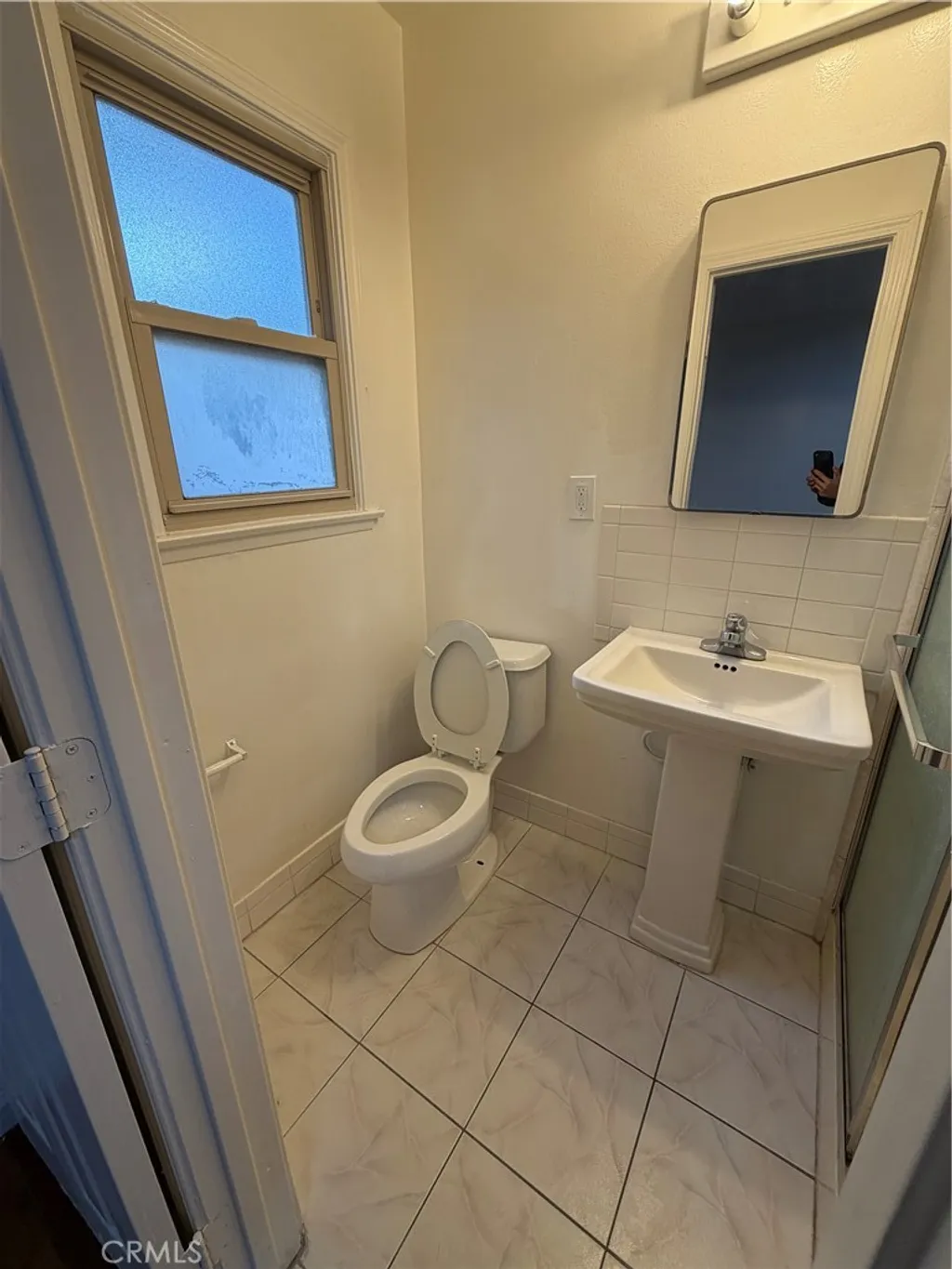 18815 Arminta St, Reseda, CA 91335
