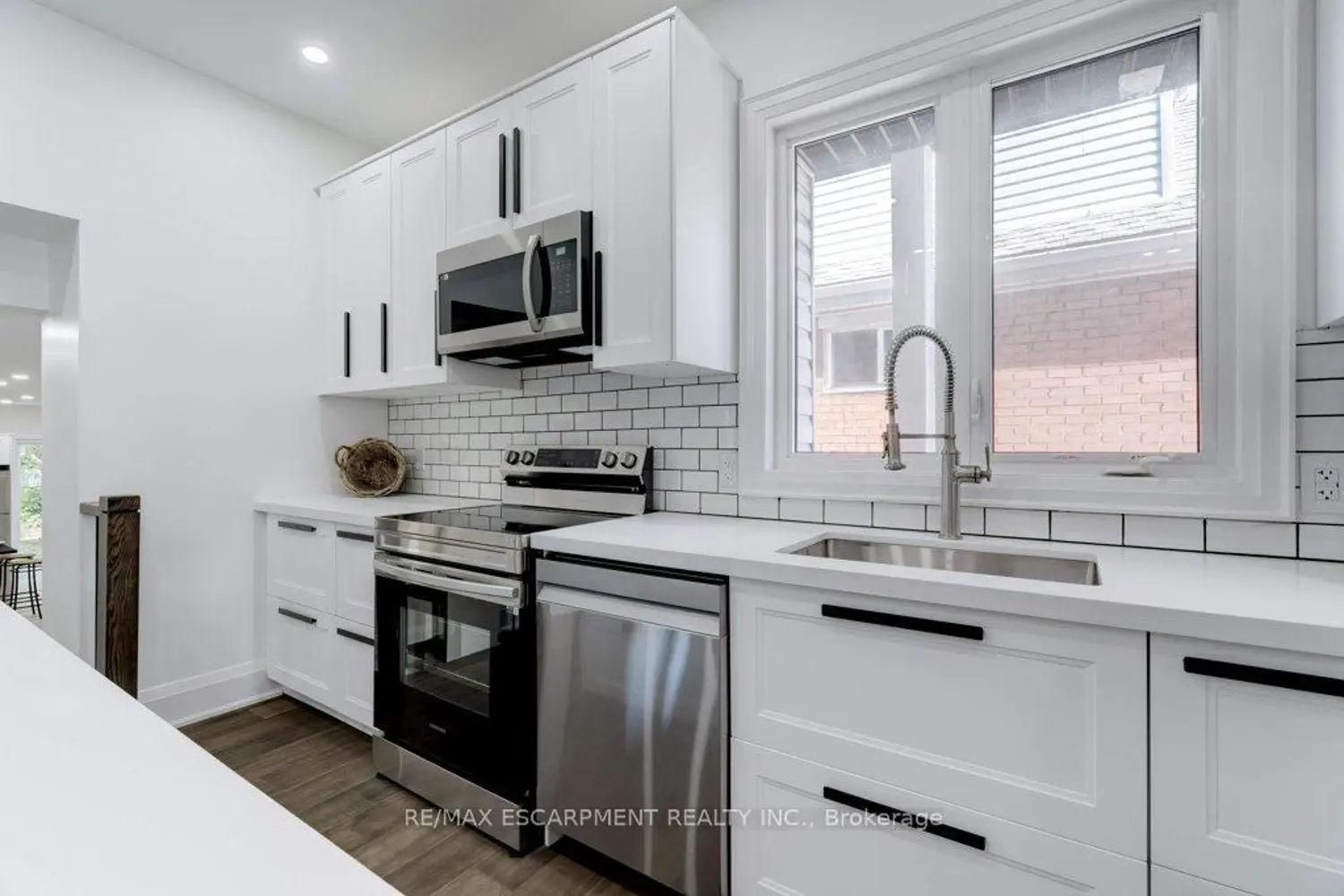 Additional image 5 of 38 East 16Th Street