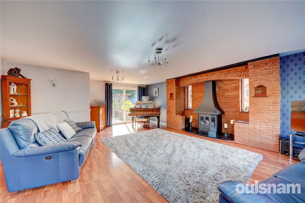 Additional image 3 of 5 bed detached house for saleHanbury Road, Droitwich, Worcestershire WR9