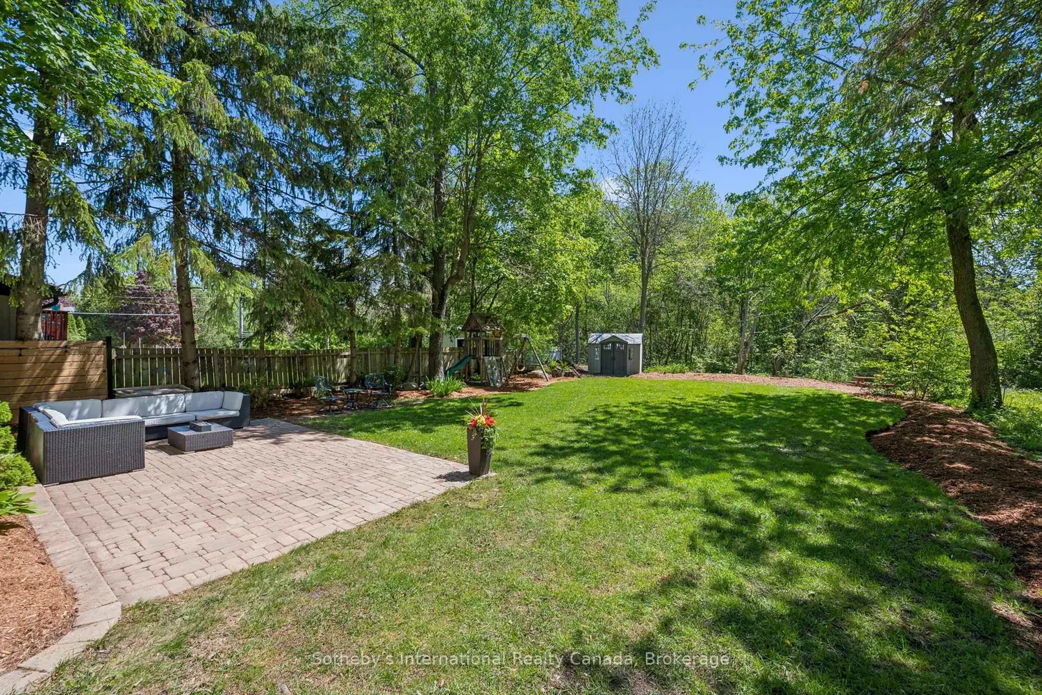 Additional image 15 of 401 Midwood Crescent