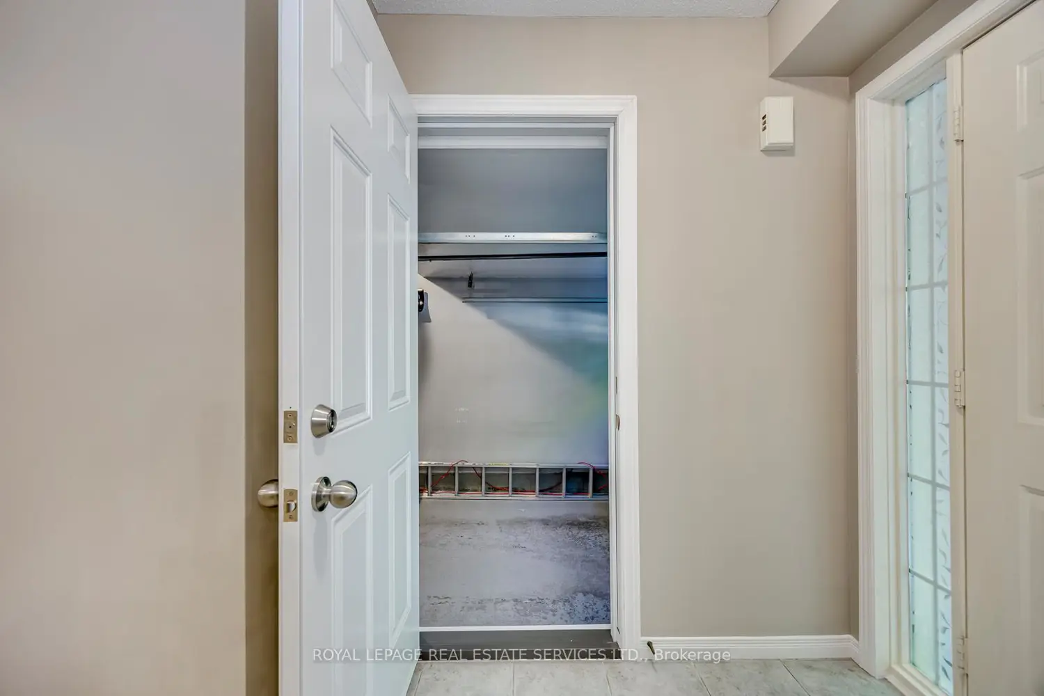 2114 Springdale Road photo 4