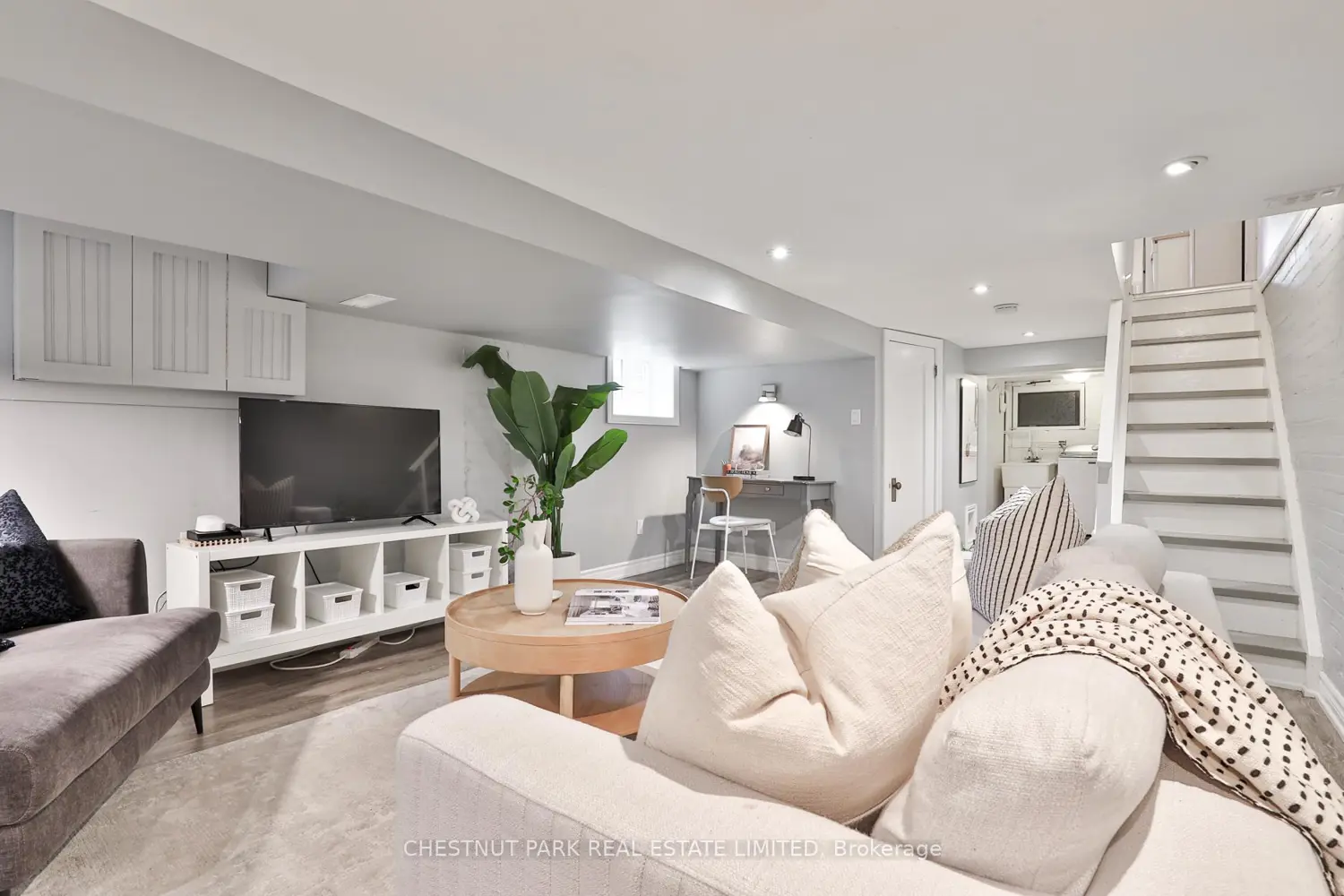 Additional image 10 of 16 Dilworth Crescent