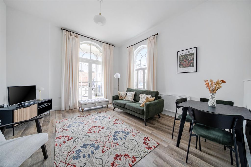 2 bed flat for saleCrown Square, Poundbury, Dorchester DT1 photo 5